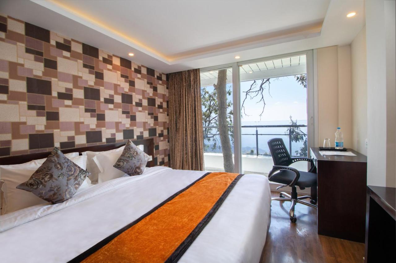 Accord Hotel Mussoorie Buitenkant foto